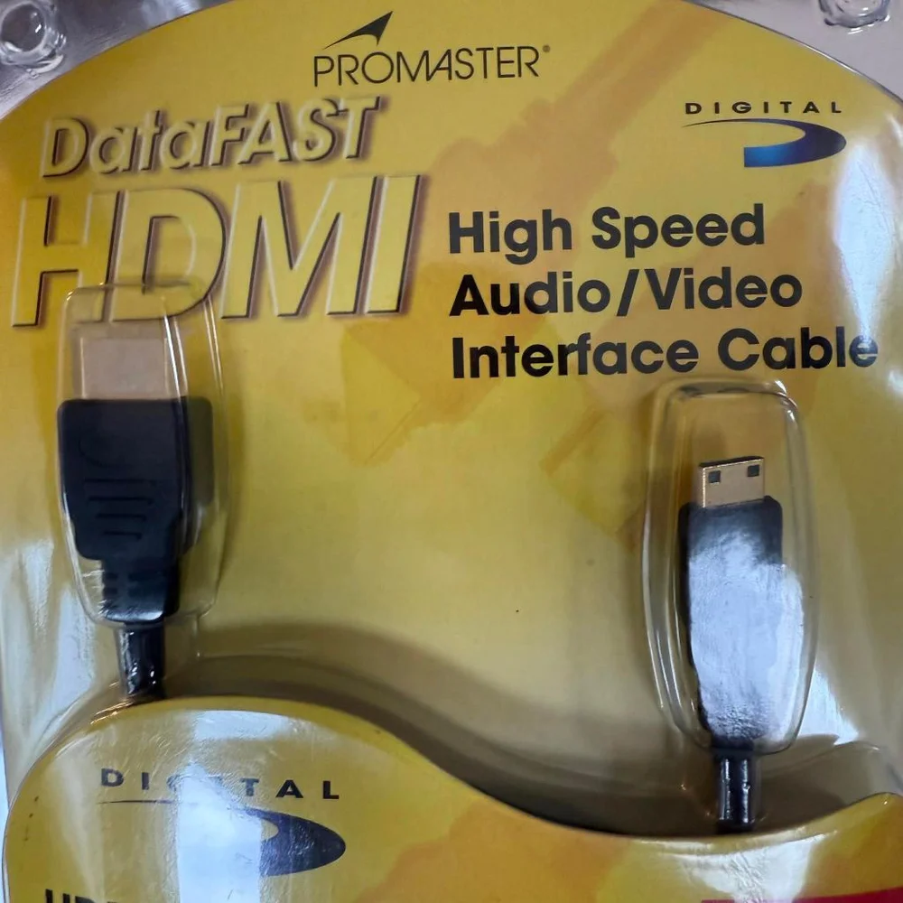 PROMASTER HDMI to Mini HDMI Cable 6' Black Yellow